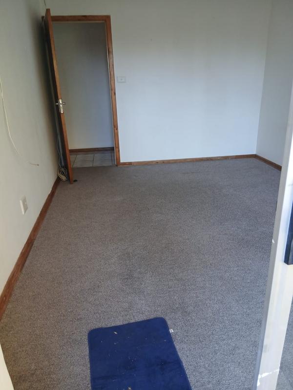1 Bedroom Property for Sale in Albertinia Western Cape